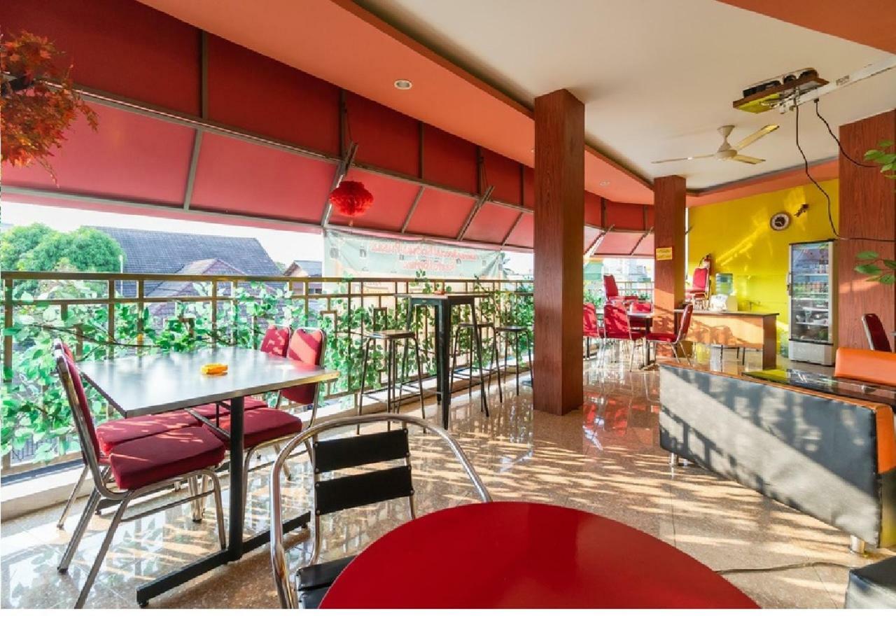 Hotel Domino Palembang Exteriér fotografie